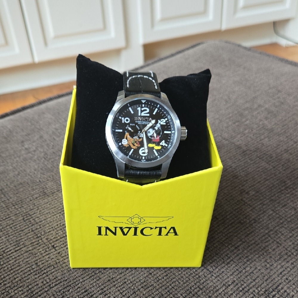 Invicta Black and Silver Timepiece
